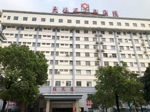 大化县人民医院（ICU）内镜清洗工作站安装与调试完成