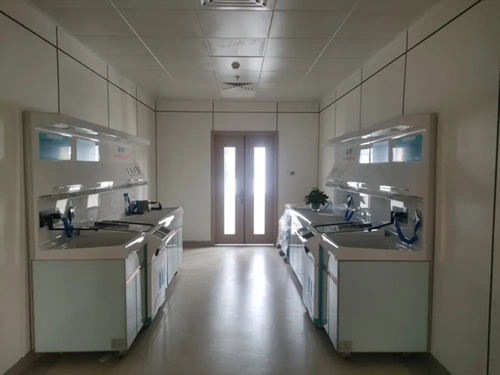 山东省青岛市海华医院内镜清洗工作站、纯水机安装与调试完成