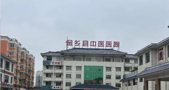 山东省济宁市金乡县中医医院内镜清洗工作站、内镜自动清洗消毒机安装调试完成