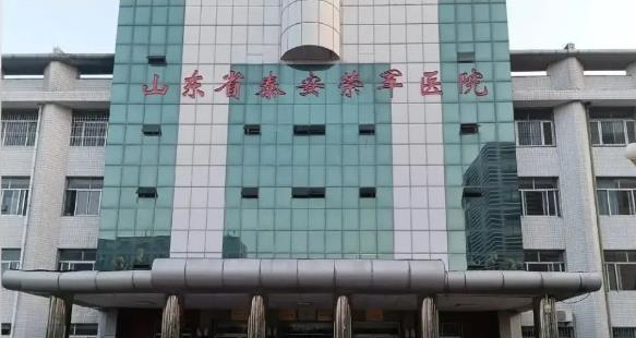 山东泰安荣军医院内镜清洗工作站、纯水机、储镜柜安装调试完成