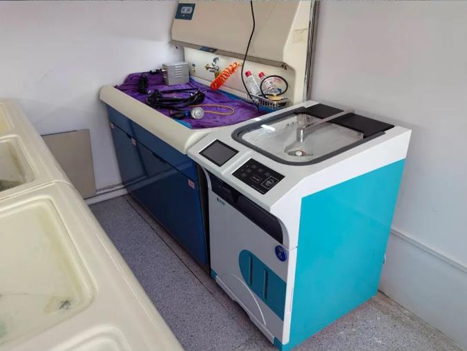 使用内镜自动清洗消毒机前需要了解哪些重要信息？