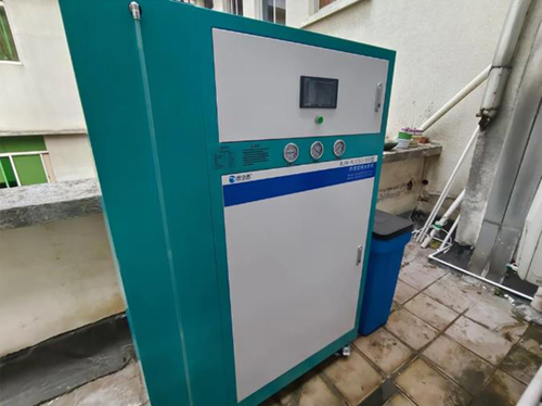 为确保医疗安全，内镜清洗中心用水需经过水质检测