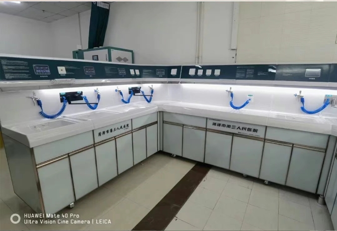 山东菏泽市第三人民医院（老院）内镜清洗工作站、纯水机安装调试完成